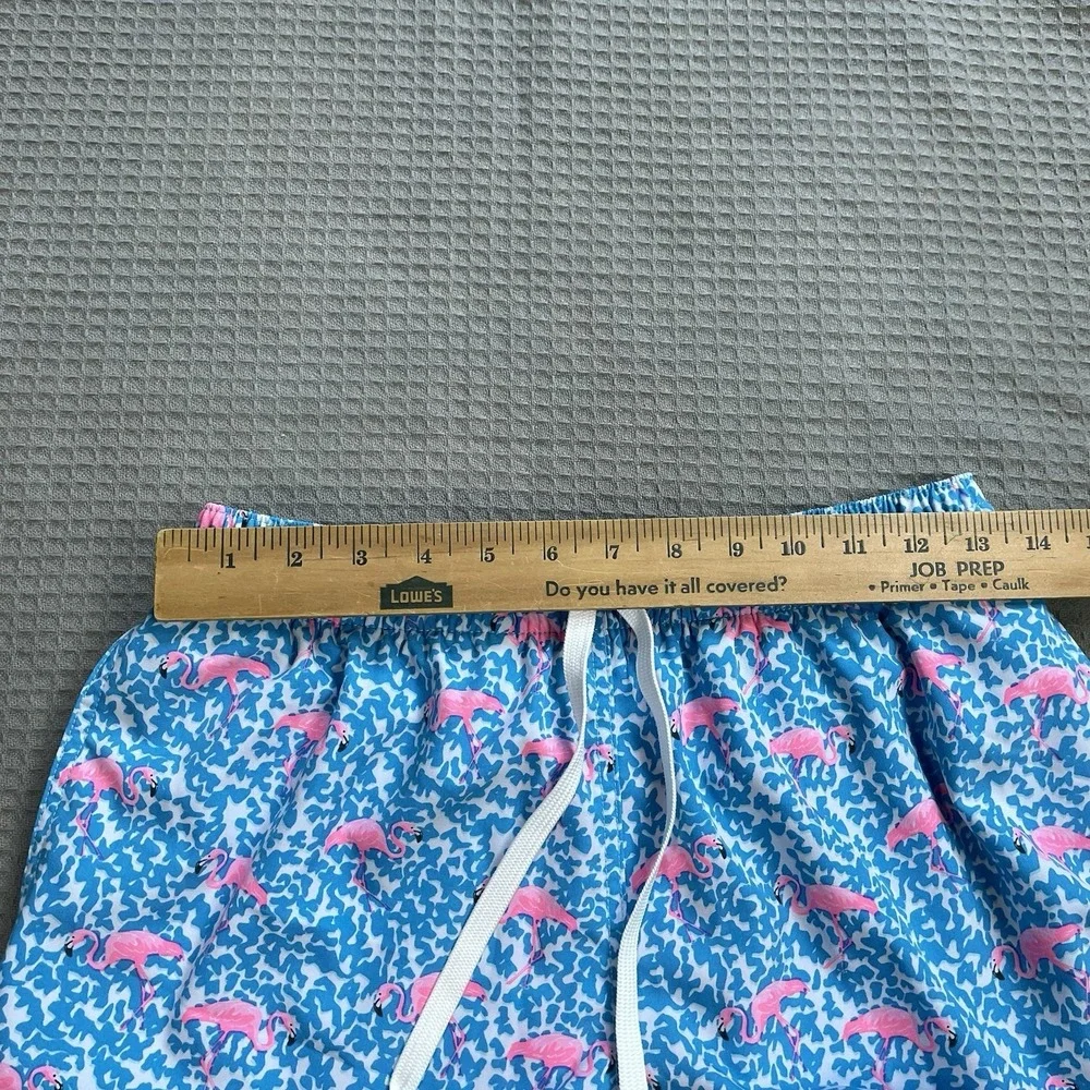 Chubbies Flamingo Lined Swim Trunks Shorts Small Men's 5.5